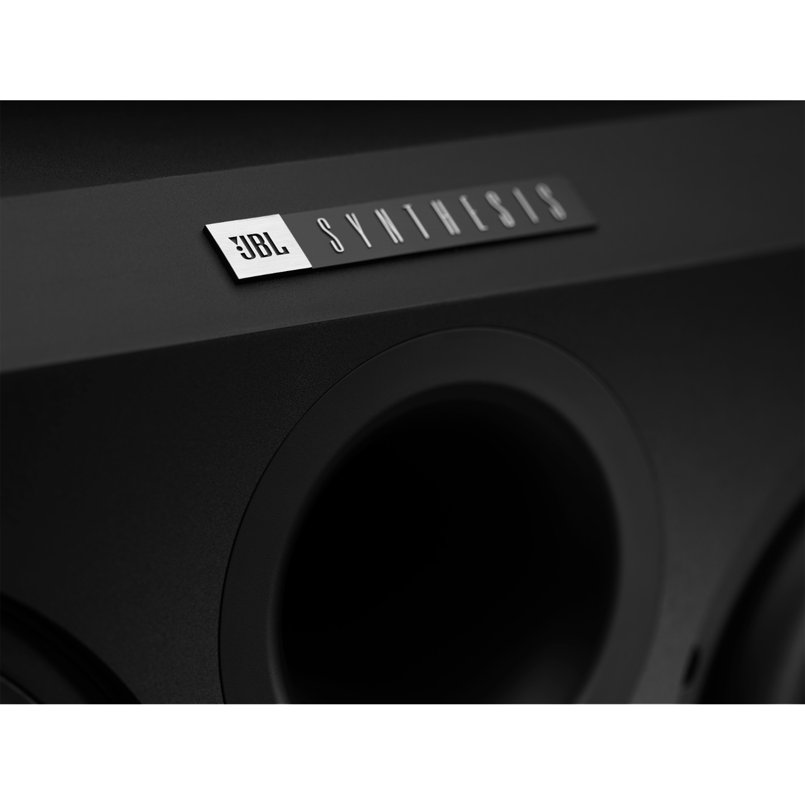JBL_Synthesis_SubWoofer-SSW-2_1605x1605hero