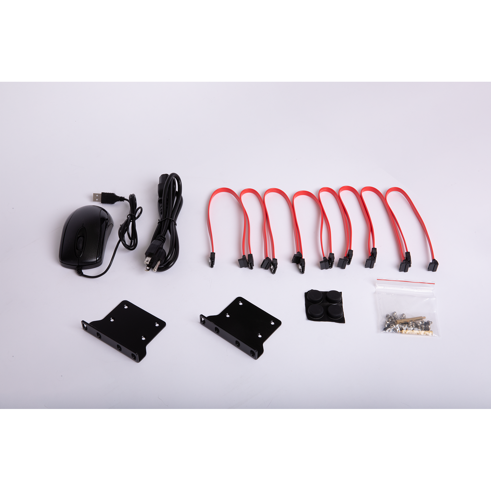 LUM-820-NVR-32CH_01_DemiLeft_Z